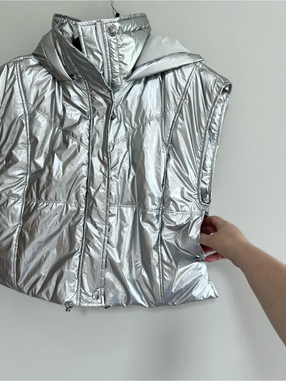 Daily Practice Anthropologie NWT Metallic Silver Hooded Puffer Vest Pockets, S